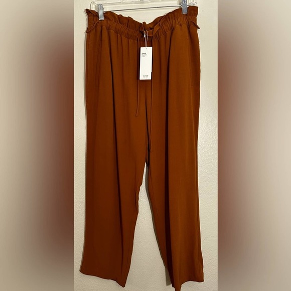 Eileen Fisher MUSK Tencel/Viscose Crepe Straight Pant Size PM $238 NWOT - Picture 5 of 7